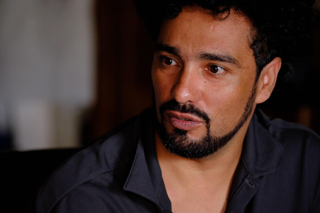 Roberto Cruz Altamirno. Carlos Herrera | Niú
