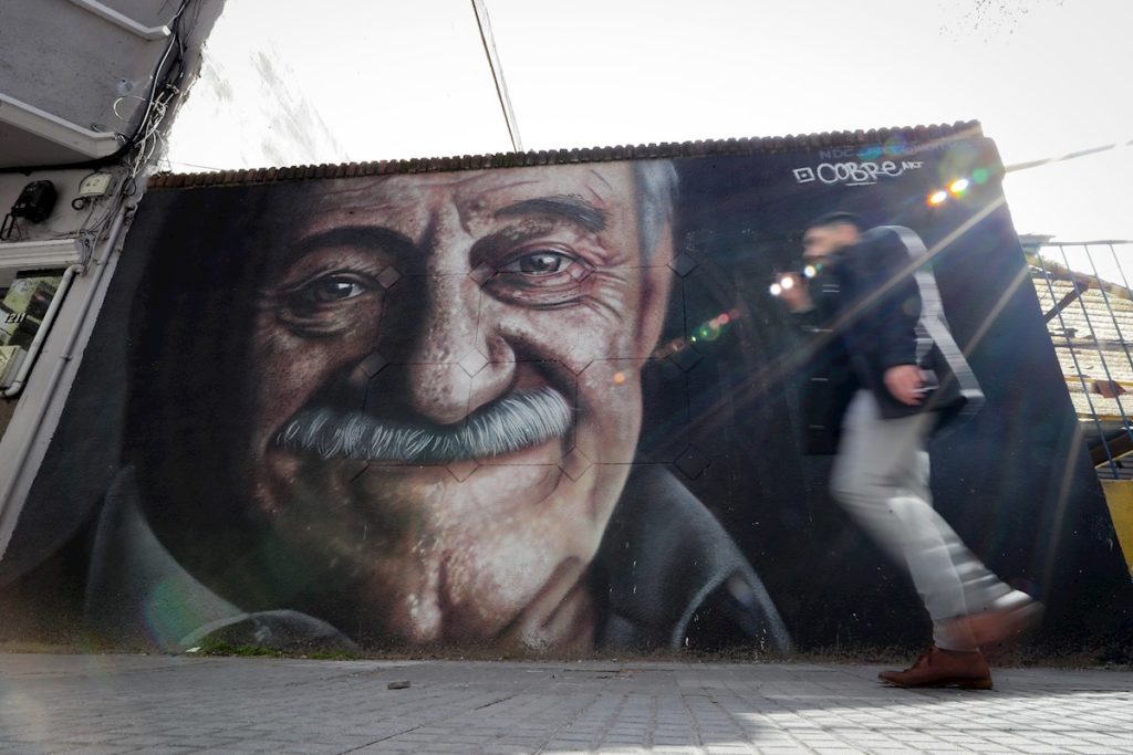 Historia de amor según Mario Benedetti